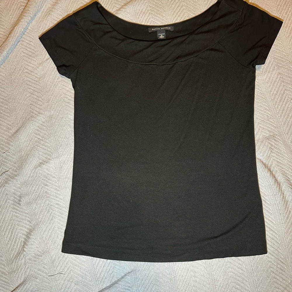 Banana Republic Classic Black Short Sleeve Tee